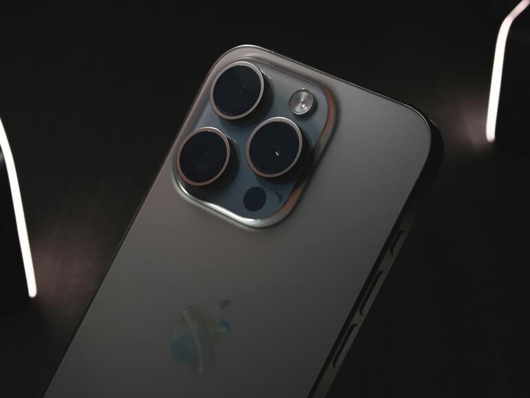 Das iPhone könnte einen von Apple entwickelten Kamera-Sensor bekommen – im Prototyp soll er schon getestet werden.