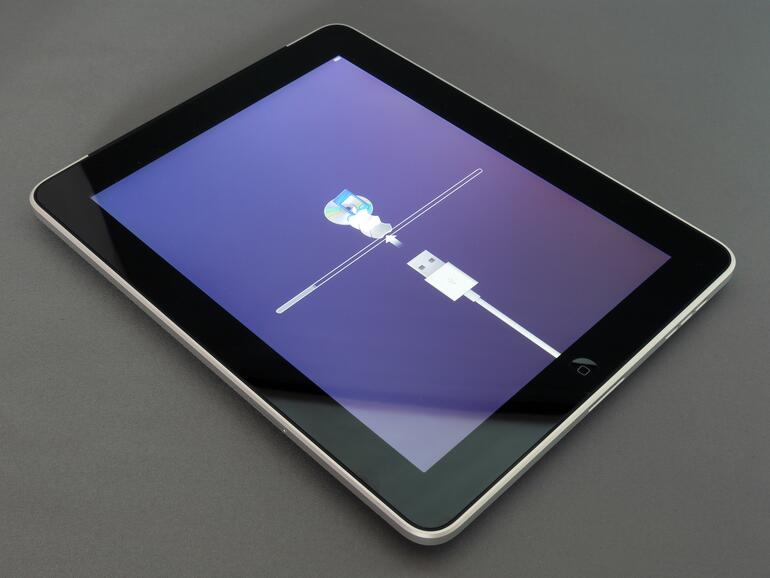 Apple plante ein iPad 2 mit 8 GB Speicher – der Plan wurde jedoch verworfen.