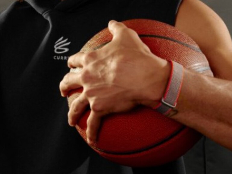 Das neue Google Fitbit Air – bildschirmloses Fitness-Armband als direkter WHOOP-Konkurrent.
