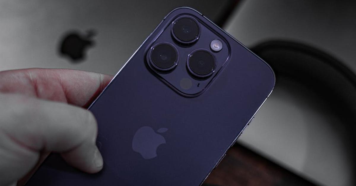 iOS-17-soll-gesperrte-iPhones-zu-intelligente-Displays-machen