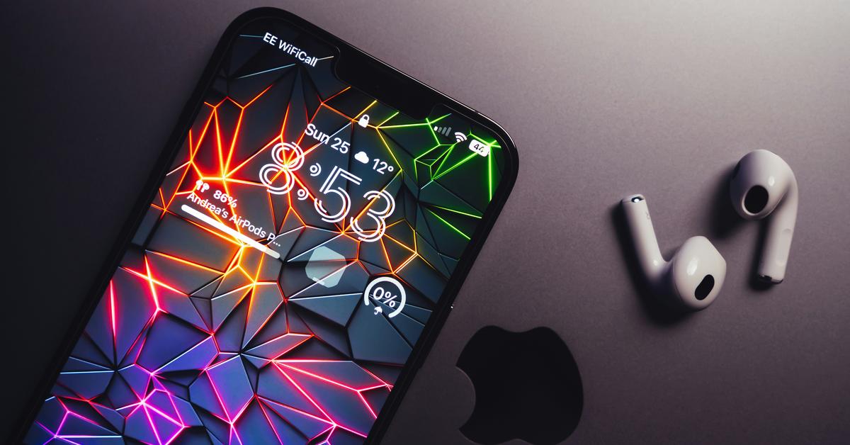 Eddy-Cue-Das-iPhone-k-nnte-in-10-Jahren-berfl-ssig-sein