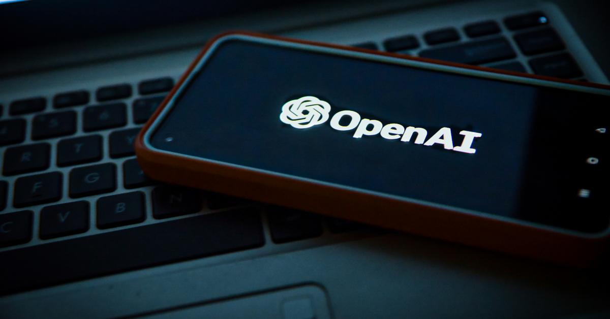 6-5-Milliarden-Dollar-f-r-die-Zukunft-OpenAI-und-Apple-Legende-Jony-Ive-revolutionieren-die-Computer-Nutzung