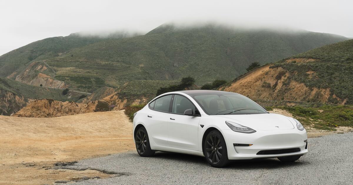 tesla-arbeitet-an-carplay-integration-f-r-seine-fahrzeuge