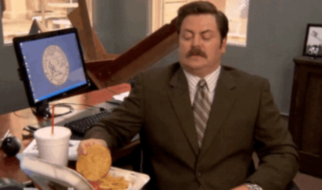 Nutzer können in der Datenbank nach einem bestimmten Reaktions-Gif aus hunderten von Filmen und TV-Serien suchen und in Facebook, WhatsApp und Co. verlinken