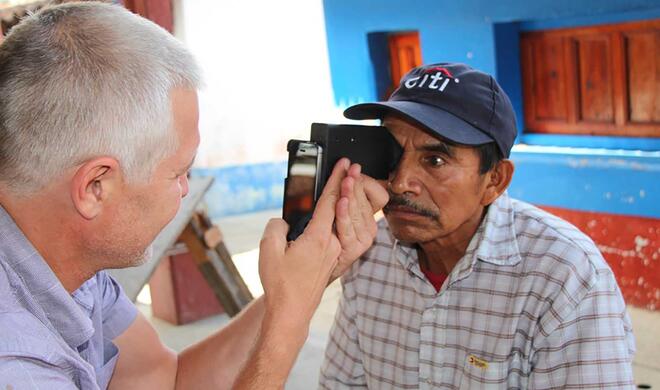SVOne als Aufsatz für das iPhone