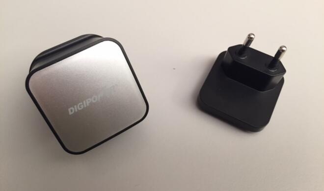 Das Digipower Zweifach-USB-Netzladegerät