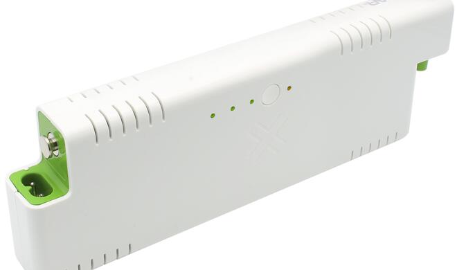 Der ChugPlug ist ein Zusatzakku für das Macbook Air und das MacBook Pro 13 Zoll und nutzt das vorhandene Apple-Netzteil zum Aufladen.