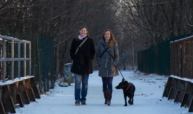 Die Gründerinnen des „Heimwegtelefons“ haben eine Idee aus Schweden aufgegriffen.