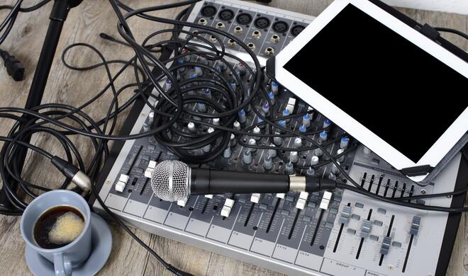 Ungeschlagen ist iOS nach wie vor bei der MIDI- und Audio-Integration