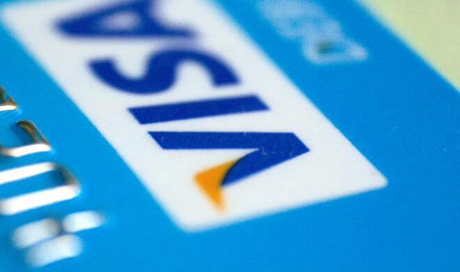 Visa baut auf Smartphone-Lokalisierung