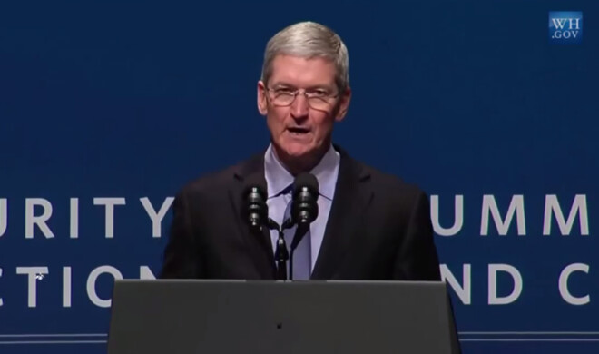 Cook verpasste den Sicherheitsfanatikern der US-Geheimdienste eine metaphorische Ohrfeige