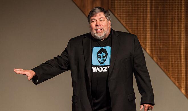 Wozniak hält die Entwicklung eines Elektroautos von Apple, das sich selbst steuern kann, für eine sehr gute Idee