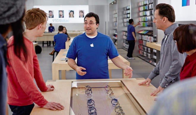 Apple wird in jedem Apple Store mehrere Stände aufbauen, an denen potentielle Käufer die Apple Watch ausprobieren können