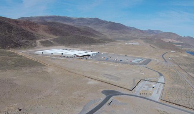 Apple hat viel Lob kassiert, nachdem bekannt wurde, dass das Datenzentrum ausschließlich mit erneuerbarer Energie von Solarzellen betrieben wird