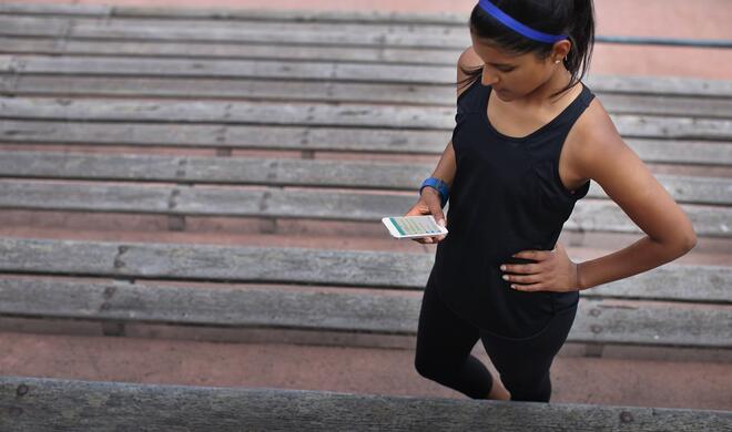 Die Fitbit Surge ist vor allem für Leistungssportler gedacht.