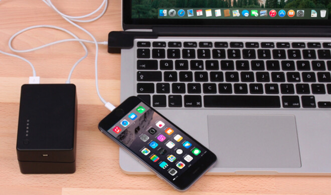 BatteryBox lädt nicht nur das iOS-Gerät ...