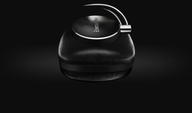 Bowers &amp; Wilkins hat bereits mit den kabelgebundenen Kopfhörern P3, P5 und P7 überzeugt. Nun erhält die Familie Zuwachs in Form einer Bluetooth-Variante des P5.