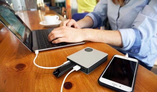 MIttlerweile existieren viele praktische und vielseitige Docks für das MacBook