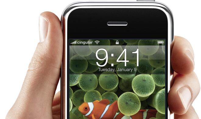 Das iPhone 6s kann seine Verwandtschaft mit dem ersten iPhone von 2007 nicht leugnen.