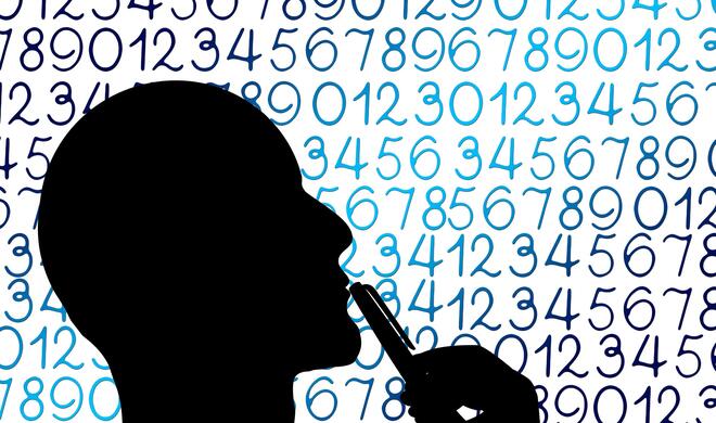 34 Chuck Norris kann durch Null teilen.