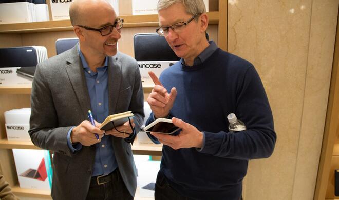 Apple-CEO Tim Cook im Gespräch mit Mashable