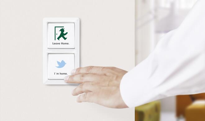 Mit Digitalstrom kann jede Wohnung oder jedes Haus zum Smart Home aufgerüstet und per iPhone oder Web-App ferngesteuert werden.