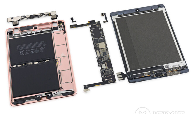 iPad Pro 9,7 in Einzelteilen