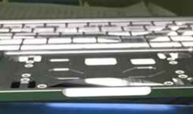 MacBook Pro 2016 Chassis von vorne