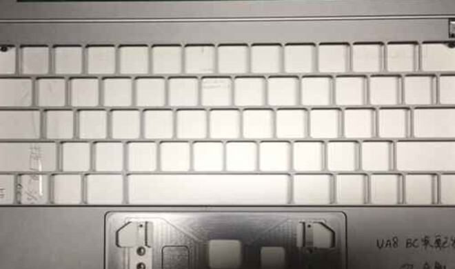 MacBook Pro 2016 Chassis von oben