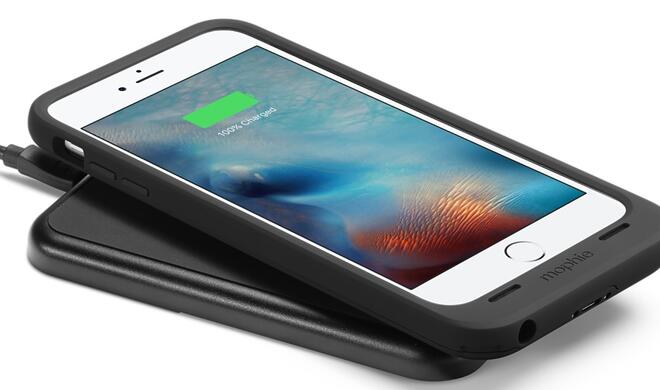 Eine besonders gute Auswahl an iPhone-Akku-Hüllen bietet der Smartphone-Zubehör-Hersteller mophie.