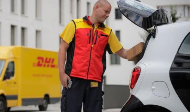 DHL nutzt Smart als Paketbox