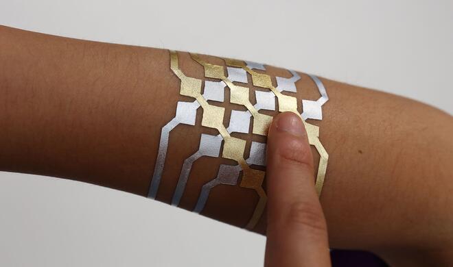 Smart Tattoos sind günstig, nützlich und offenbar auch modisch