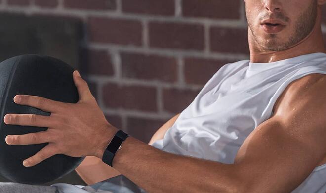 Der Fitbit Charge 2 ist schon fast eine Smartwatch