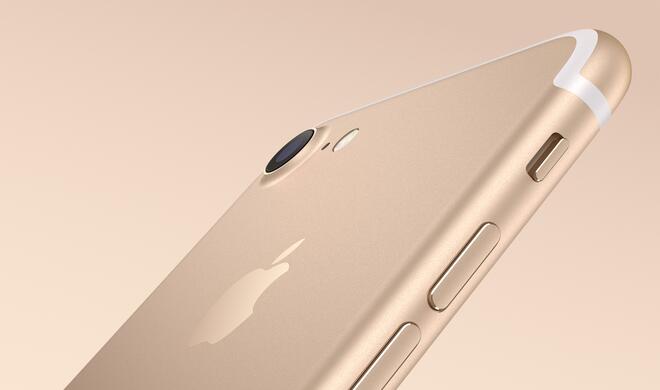 iPhone 7 in Gold