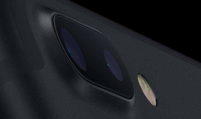 iPhone 7 Plus in Schwarz