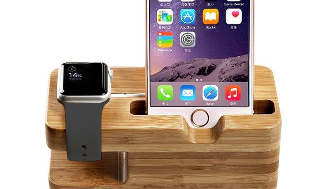 IIEasy iPhone- und Apple-Watch-Dock aus Bambus