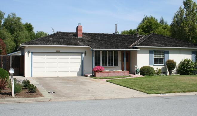 Elterliches Haus von Paul und Clara Jobs in Los Altos mit der Garage