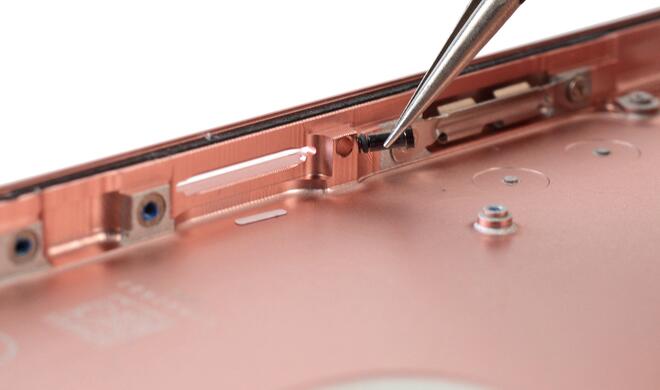 iPhone 7 Plus von innen: Was hier glänzt, ist Aluminium