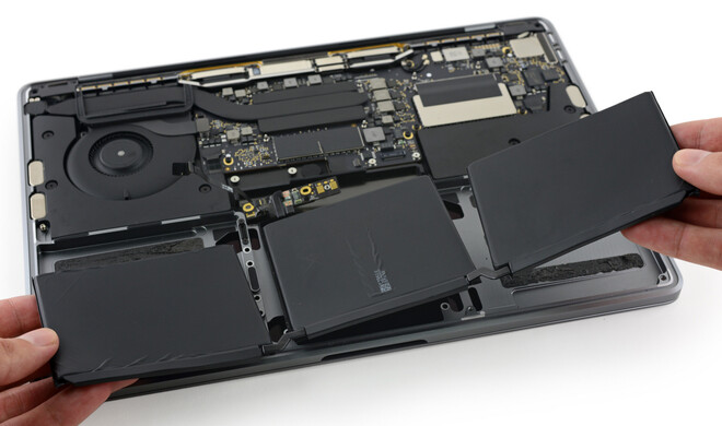 MacBook Pro 13 Zoll mit Escape-Taste