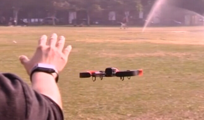 Forscher steuern Dronen per Apple Watch 