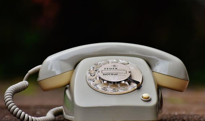 Telefon mit Wählscheibe