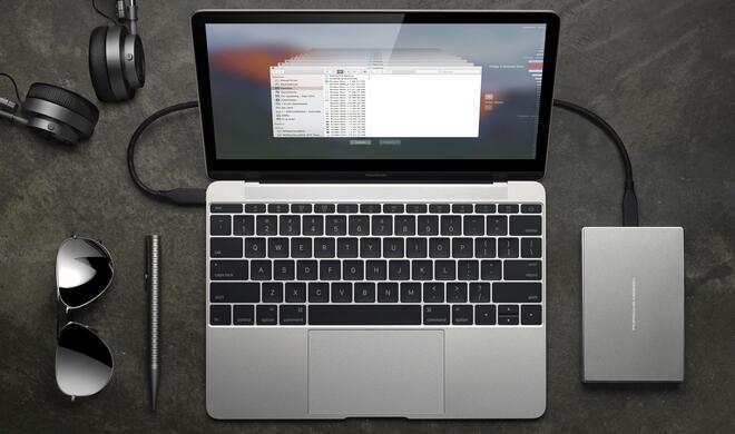 Apples Time Machine bietet nur rudimentäre Eingriffsmöglichkeiten. 
apple.com
, kostenlos