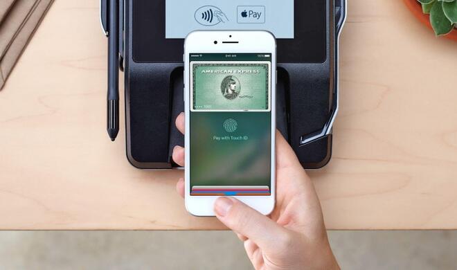 Mit dem iPhone bezahlen geht prinzipiell recht einfach 