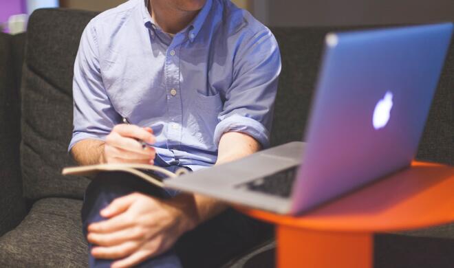 Ob für den internen oder für den externen Gebrauch - es kann sinnvoll sein mehrere Versionen für bestimmte Folien anzulegen