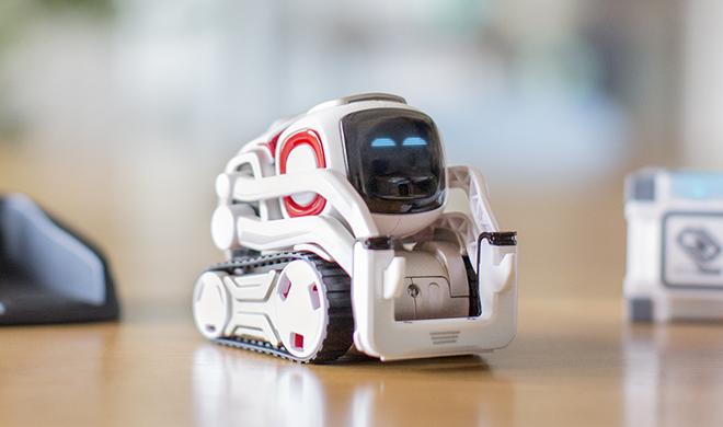 Intelligenter Roboter Cozmo