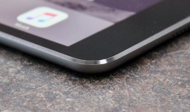 Das neue iPad Pro 10,5-Zoll ist hochwertig und absolut sauber verarbeitet.