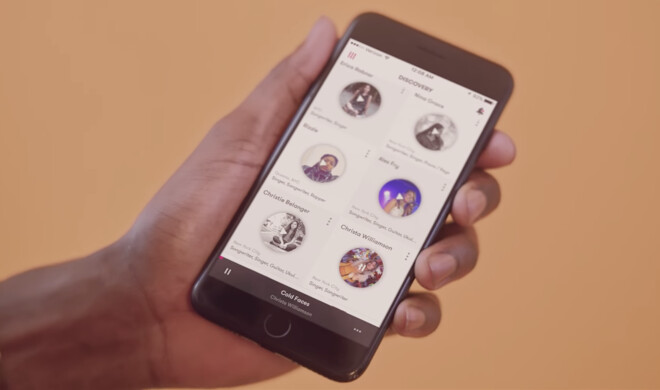 Jeder Künstler kann über eine Verknüpfung mit SoundCloud Sample-Clips einbinden.