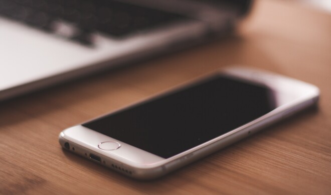 Das iPhone startet sich im Problemfall in der Regel selbst neu