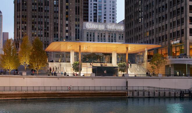Der Store verbindet den Chicago River mit dem Pioneer Court und der Michigan Avenue.