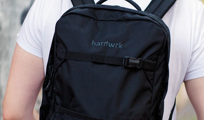 In den Backpack Pro von hardwrk passt ein MacBook bis 15 Zoll perfekt. 
